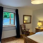 Westport Riverlane Appt