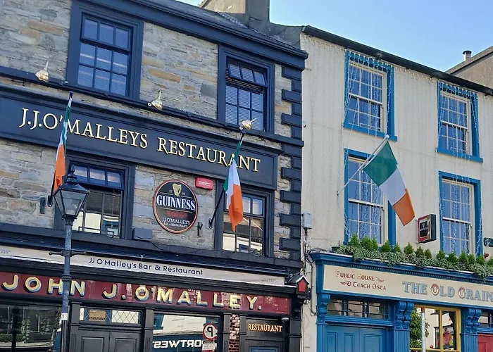 Westport Riverlane Appt *